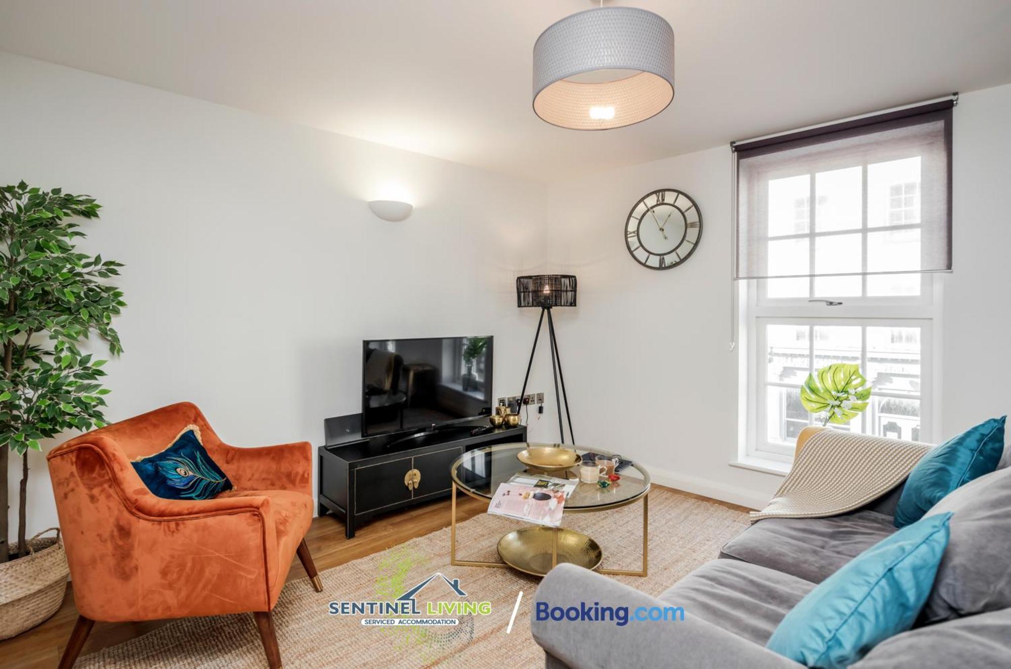Windsor, 2 Bedroom Apartment By Sentinel Living Short Lets & Serviced Accommodation Windsor Ascot Maidenhead With Free Wifi Exterior photo
